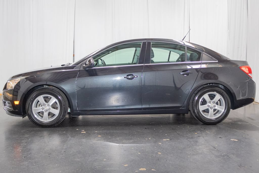 Used 2014 Chevrolet Cruze LT w/ All-Star Edition FWD image 5