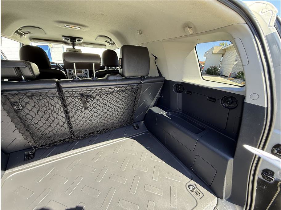 Used 2014 Toyota FJ Cruiser 4WD w/ Convenience Package image 19