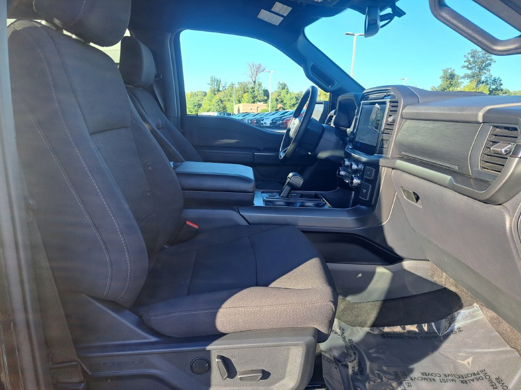 Used 2024 Ford F150 XLT w/ Equipment Group 302A MID AWD/4WD image 33