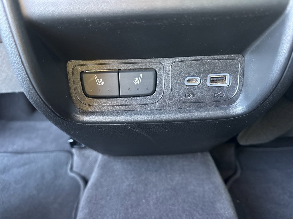 Used 2023 Cadillac XT4 Premium Luxury image 40