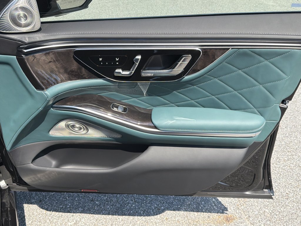 New 2027 Mercedes-Benz S 580 4MATIC Sedan image 16