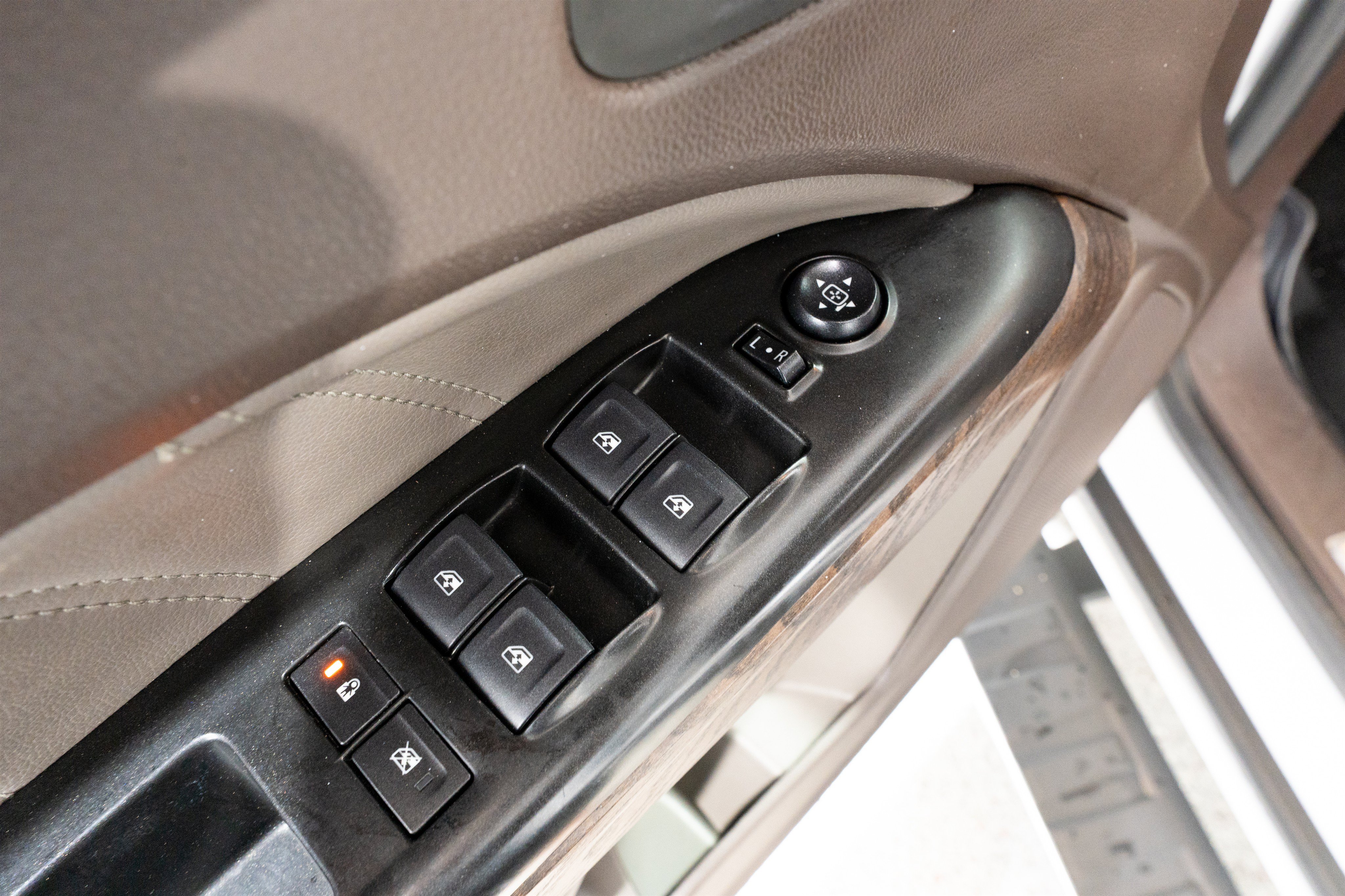 Used 2022 GMC Canyon Denali AWD/4WD image 15