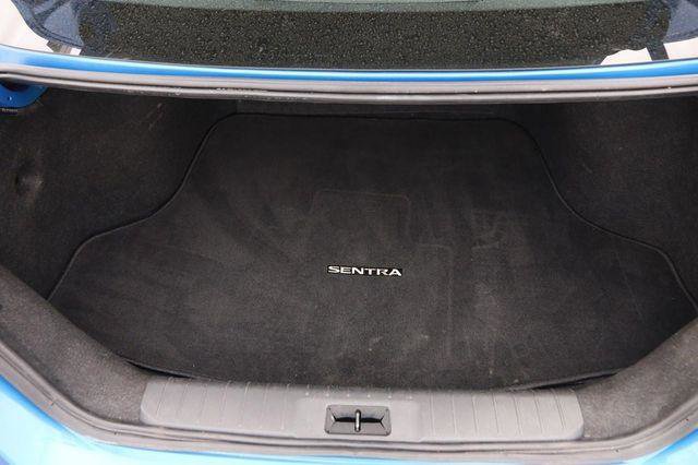 Used 2024 Nissan Sentra SV FWD image 7