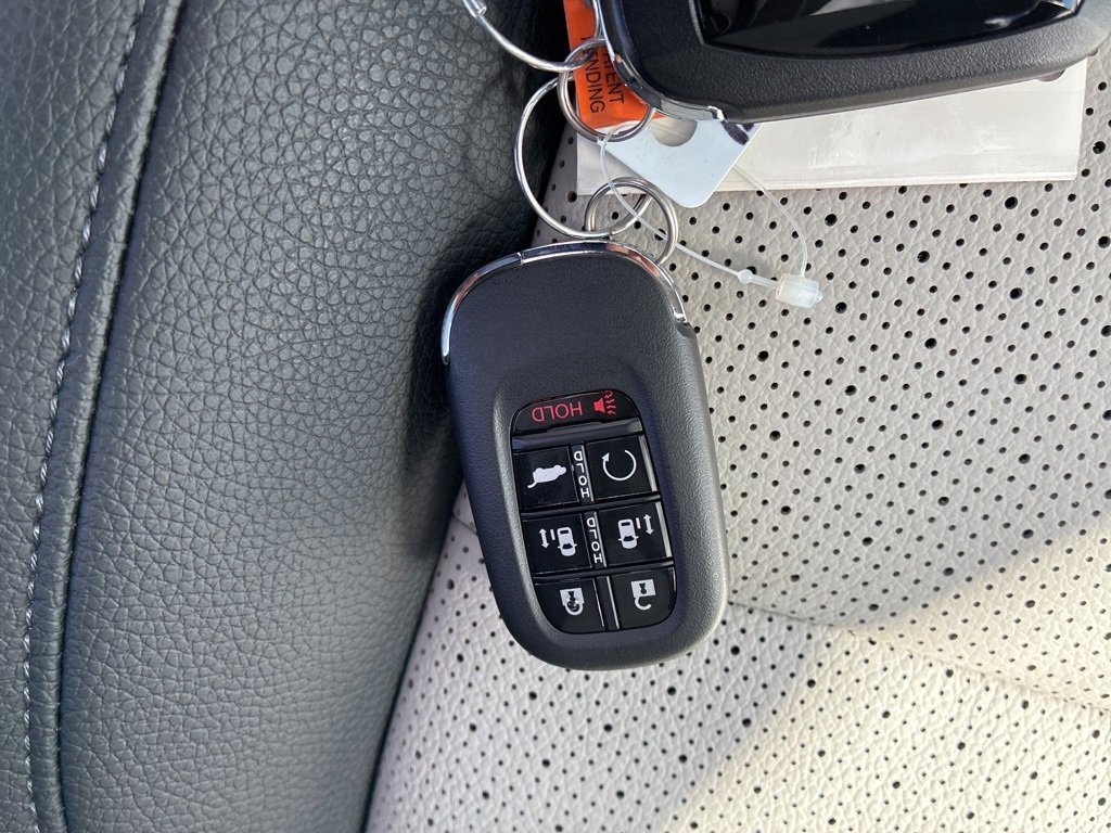 New 2026 Honda Odyssey Elite image 26