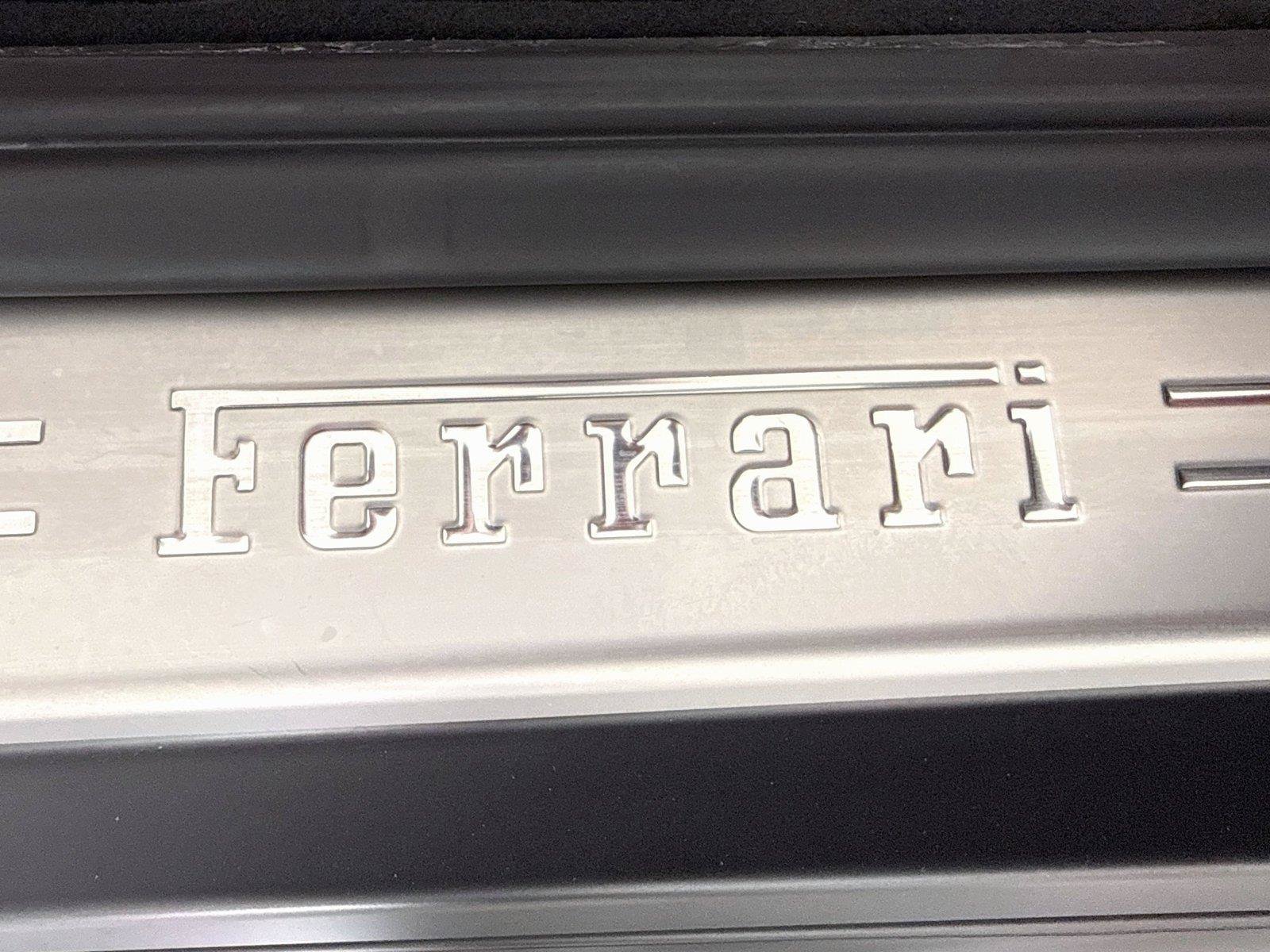 Used 2020 Ferrari 812 Superfast RWD image 34
