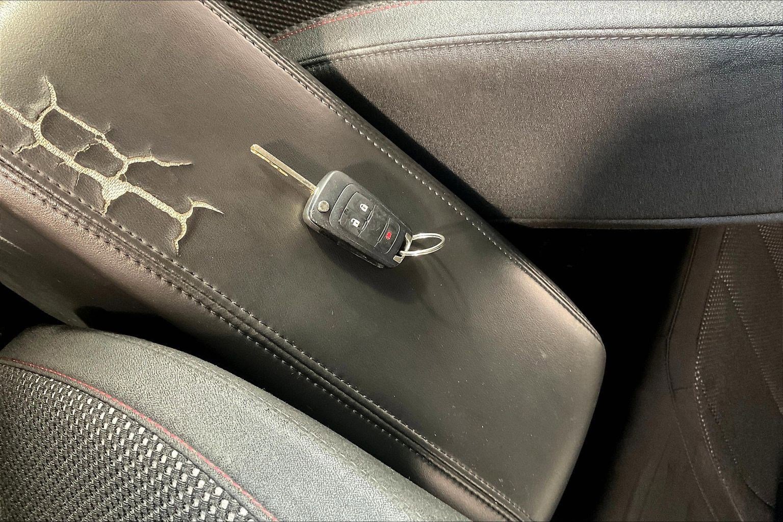 Used 2017 Chevrolet Equinox LS image 33