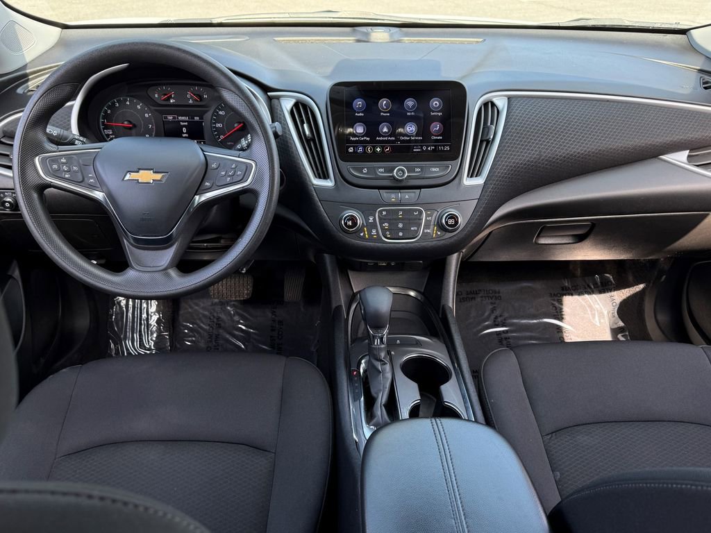 Used 2023 Chevrolet Malibu LT image 15