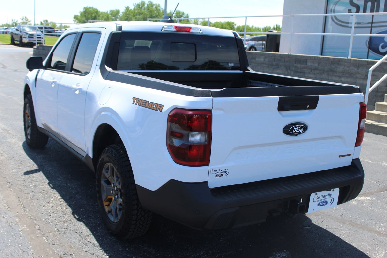 Used 2025 Ford Maverick Tremor AWD/4WD image 6