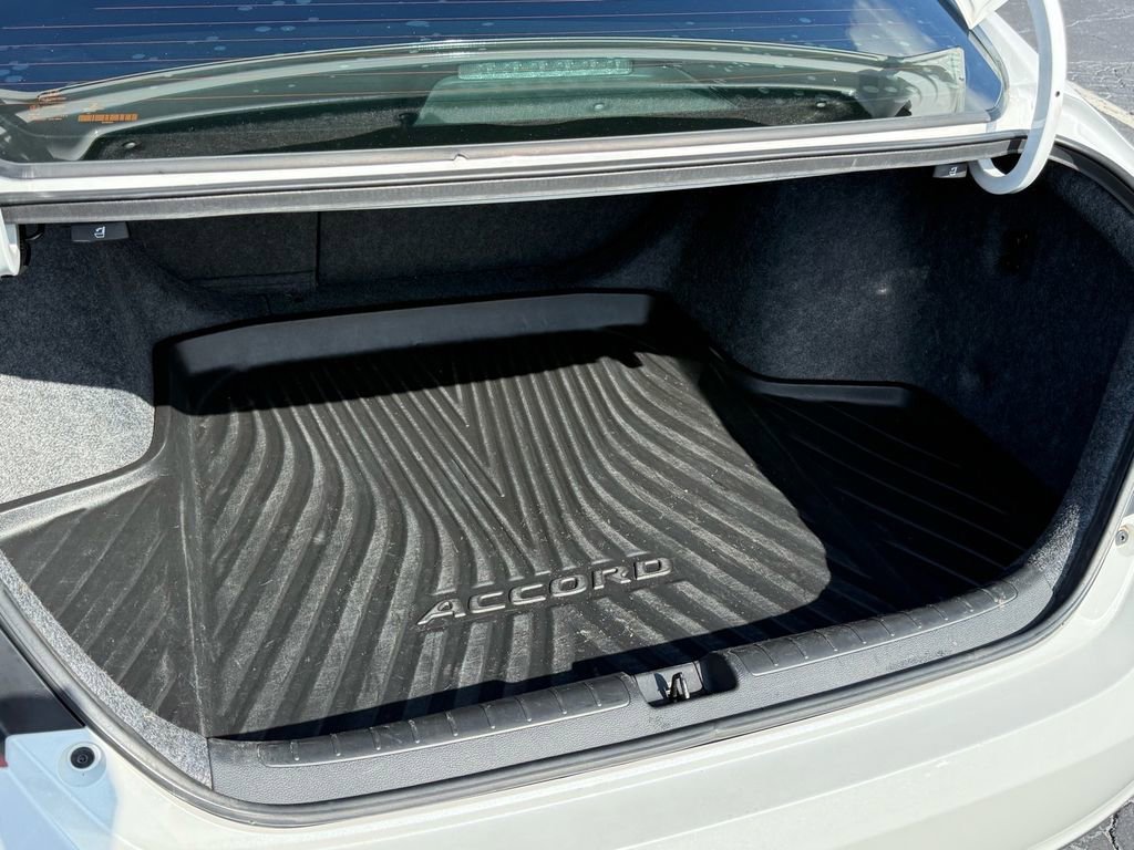 Used 2020 Honda Accord EX-L image 15