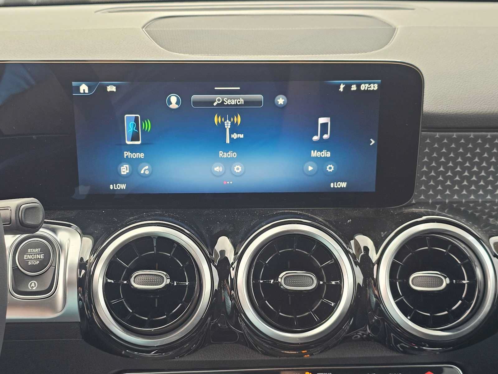 New 2026 Mercedes-Benz GLB 250 image 24