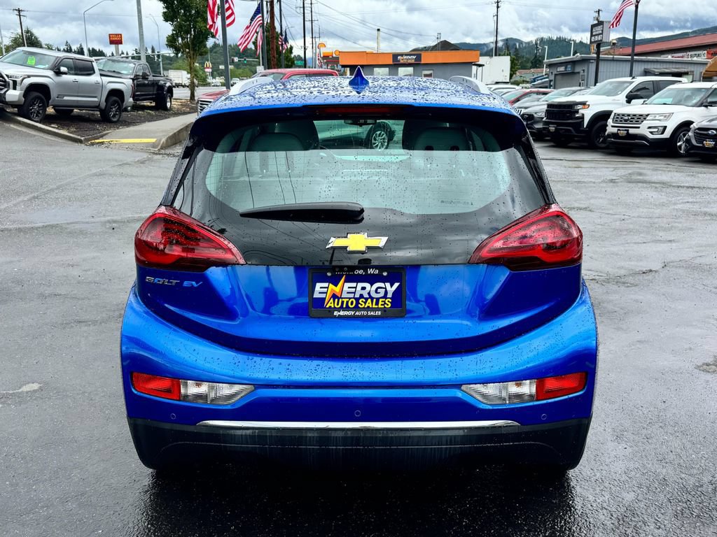 Used 2018 Chevrolet Bolt Premier w/ Driver Confidence II Package FWD image 6