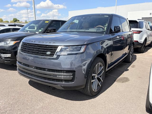 Used 2025 Land Rover Range Rover Long Wheelbase SE