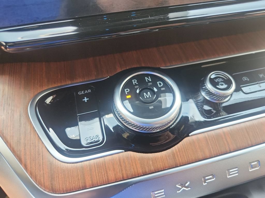 New 2027 Ford Expedition Max King Ranch AWD/4WD image 24