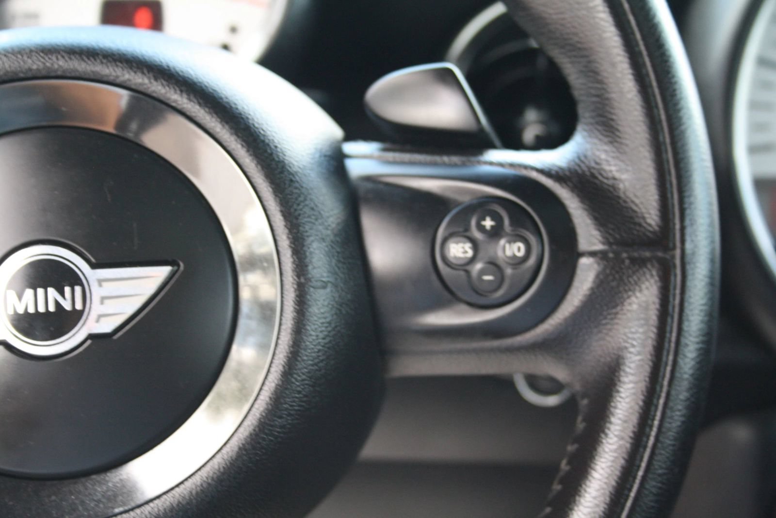 Used 2011 MINI Cooper S FWD image 16