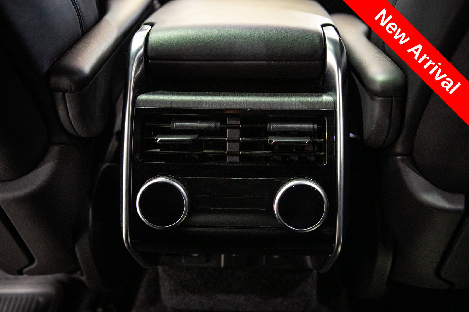 Used 2023 Land Rover Range Rover Long Wheelbase SE AWD/4WD image 17