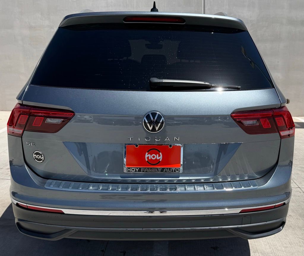 Used 2022 Volkswagen Tiguan SE FWD image 4