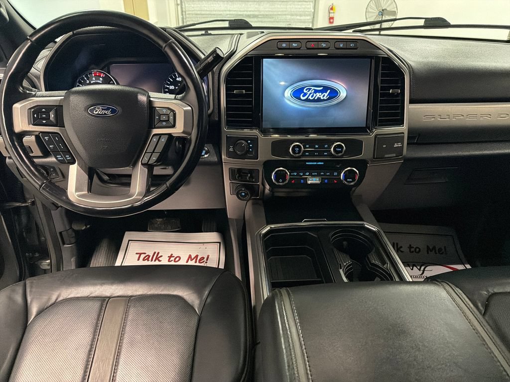 Used 2022 Ford F250 Platinum w/ FX4 Off-Road Package AWD/4WD image 13