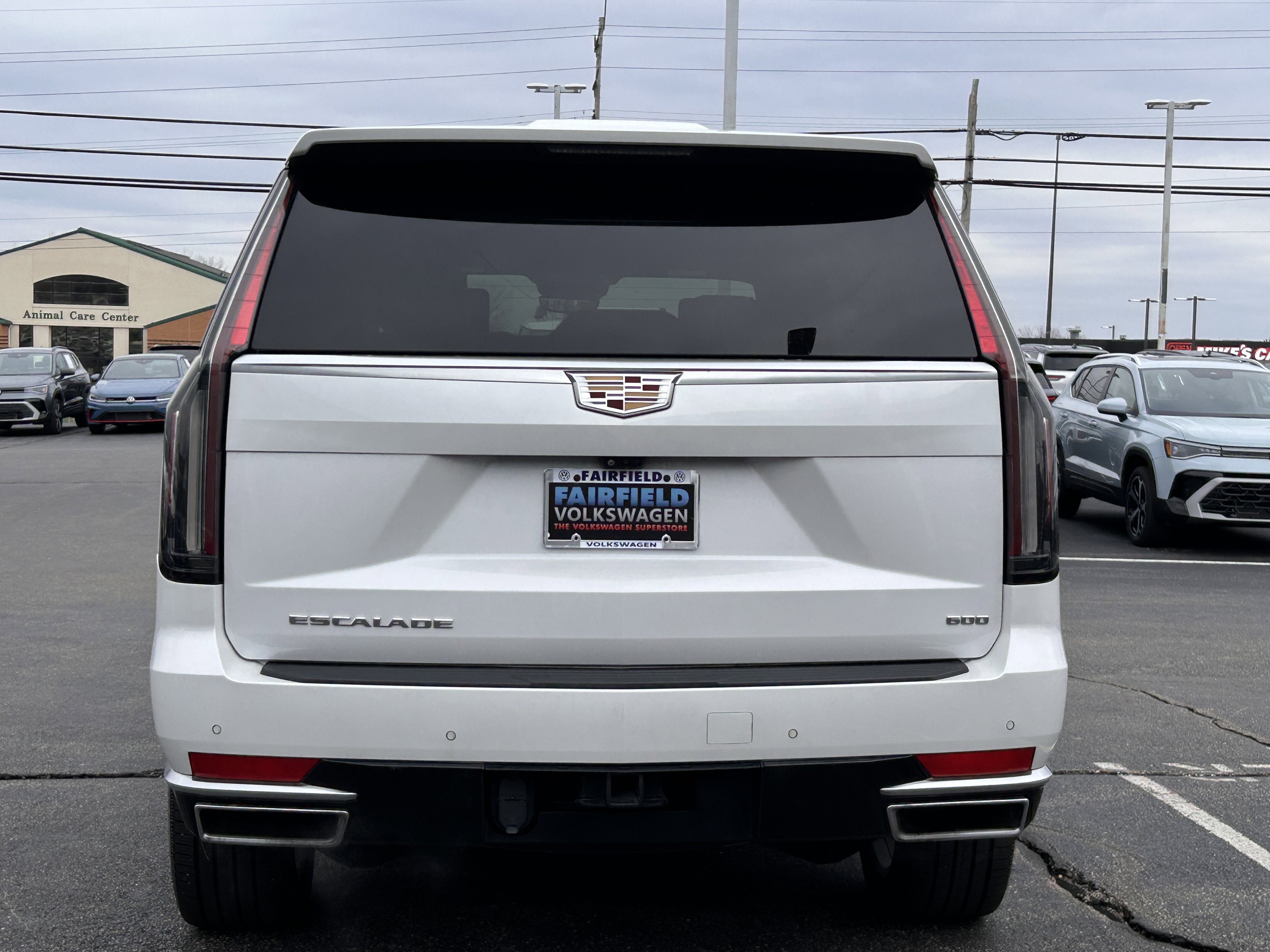 Used 2021 Cadillac Escalade Premium Luxury image 6