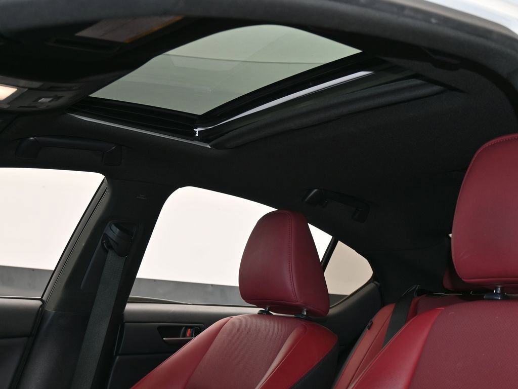 Used 2024 Lexus IS 300 w/ Comfort Package RWD image 11