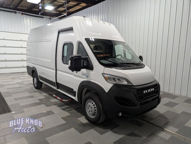 Used 2024 RAM ProMaster 3500 w/ Delivery Van Package image 5