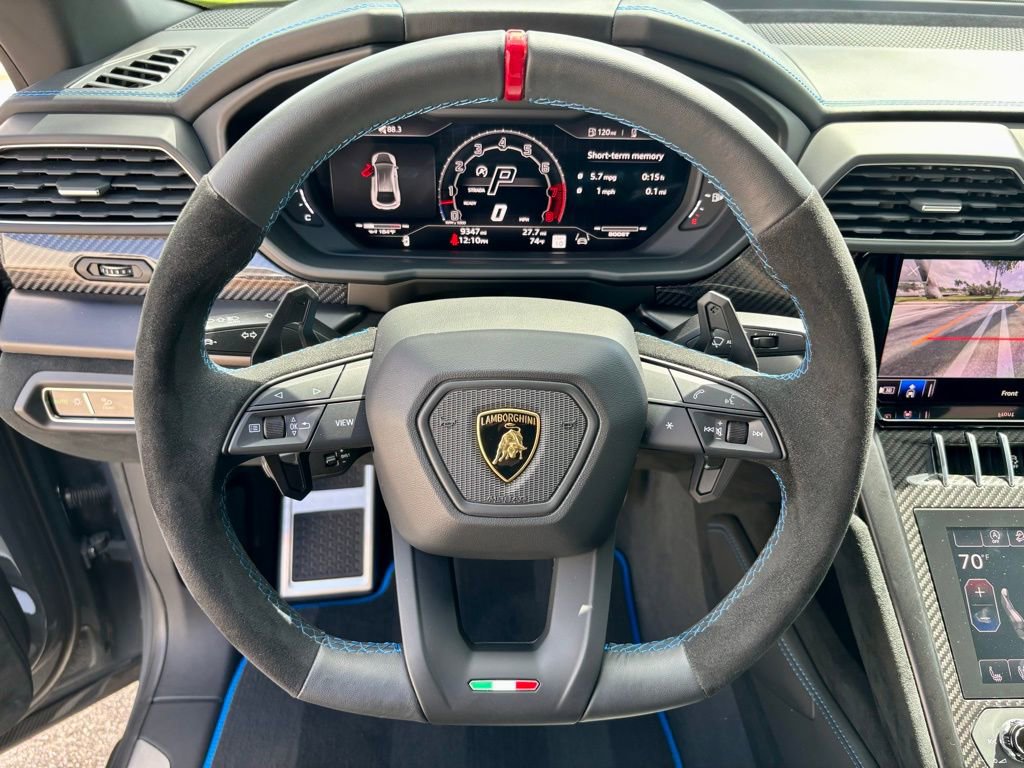 Used 2024 Lamborghini Urus Performante AWD/4WD image 12