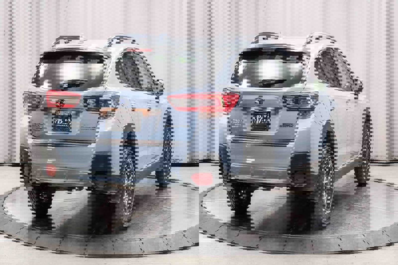 Used 2020 Subaru Crosstrek 2.0i Premium image 3