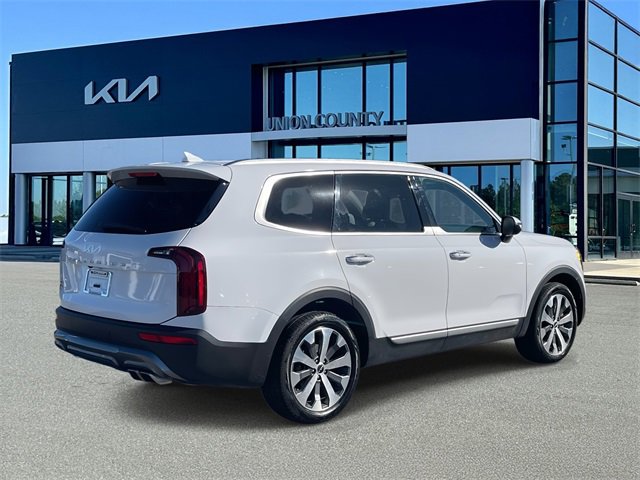 Certified 2022 Kia Telluride S image 6