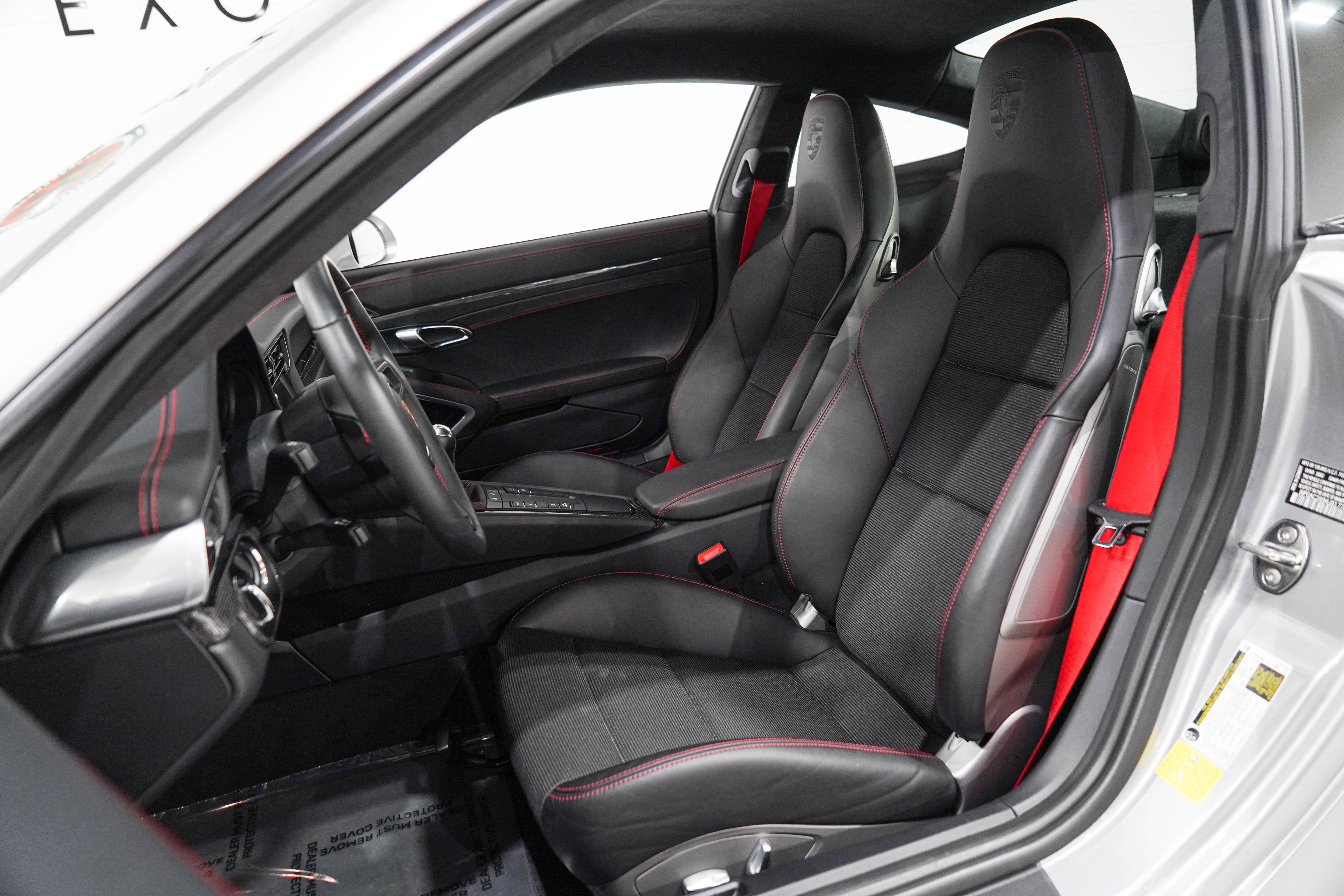 Used 2018 Porsche 911 GT3 RWD image 9
