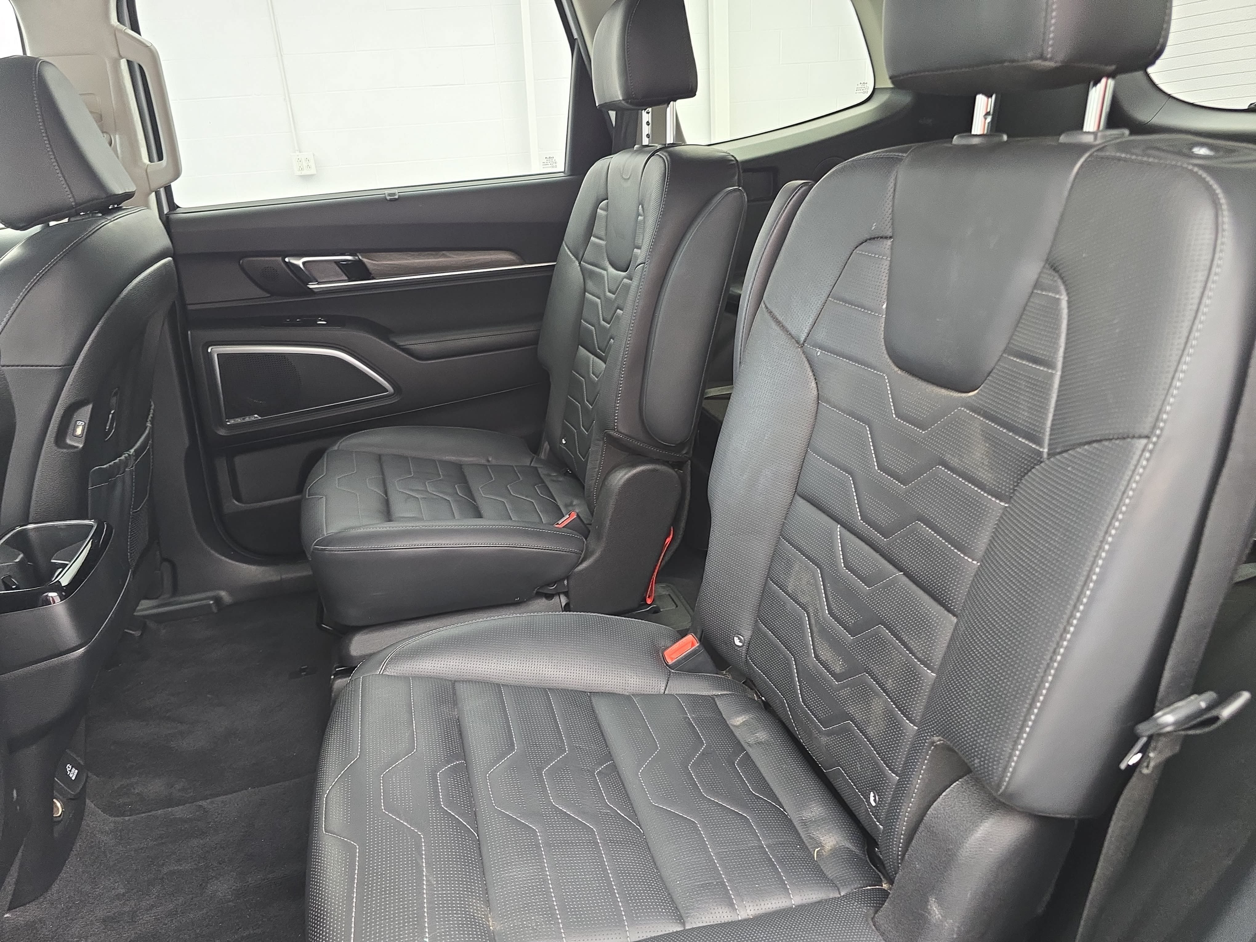 Used 2022 Kia Telluride SX w/ SX Prestige Package AWD/4WD image 15