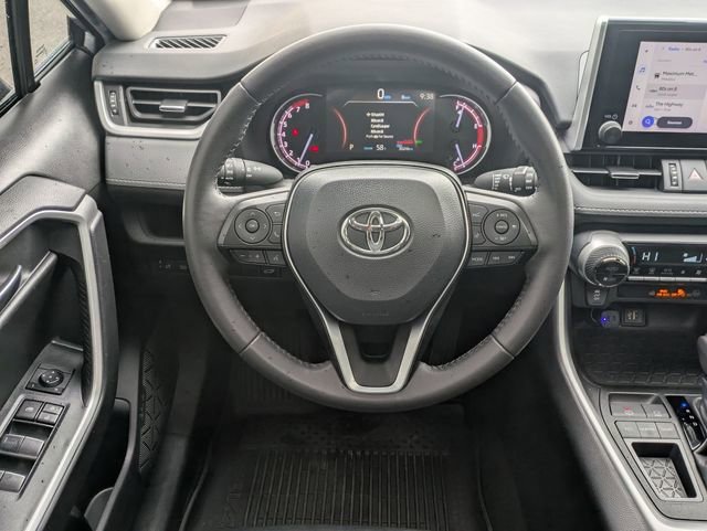Used 2024 Toyota RAV4 XLE Premium image 30