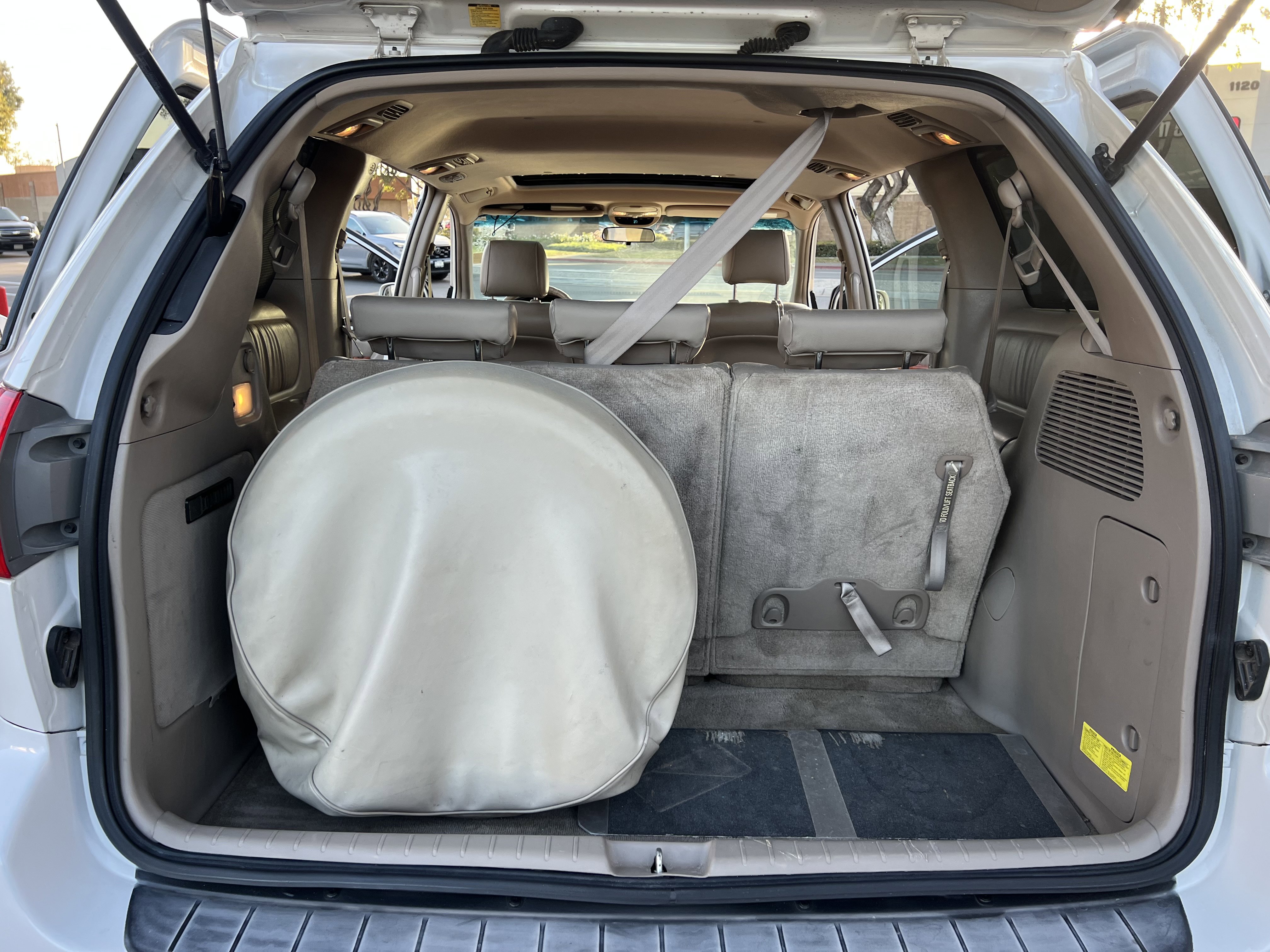 Used 2008 Toyota Sienna XLE image 29