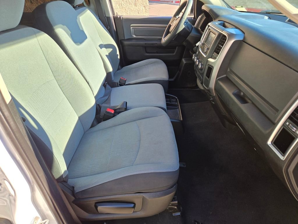 Used 2021 RAM 1500 Classic SLT image 19