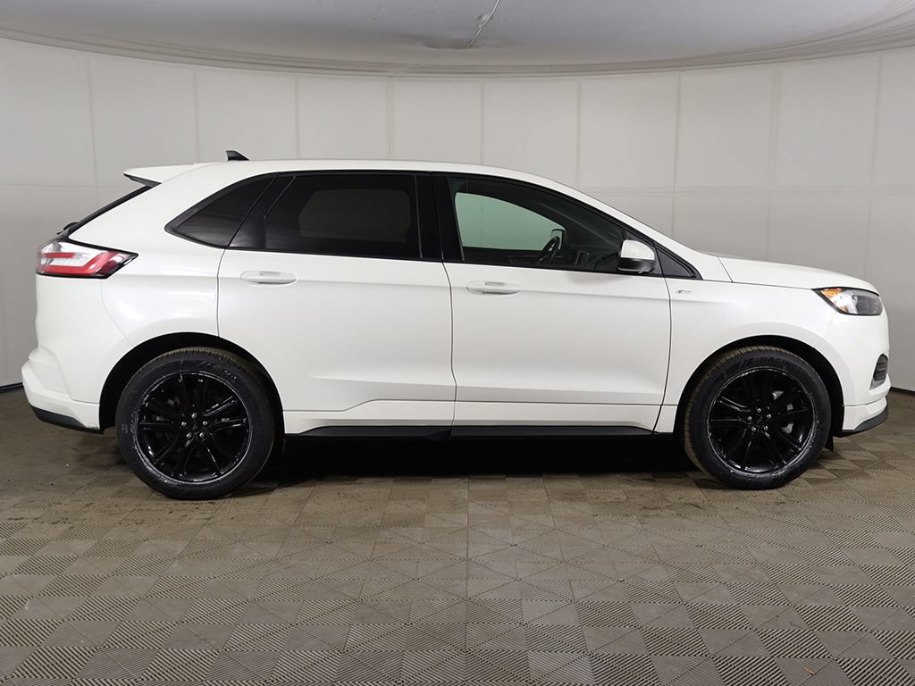 Used 2024 Ford Edge ST-Line AWD/4WD image 13