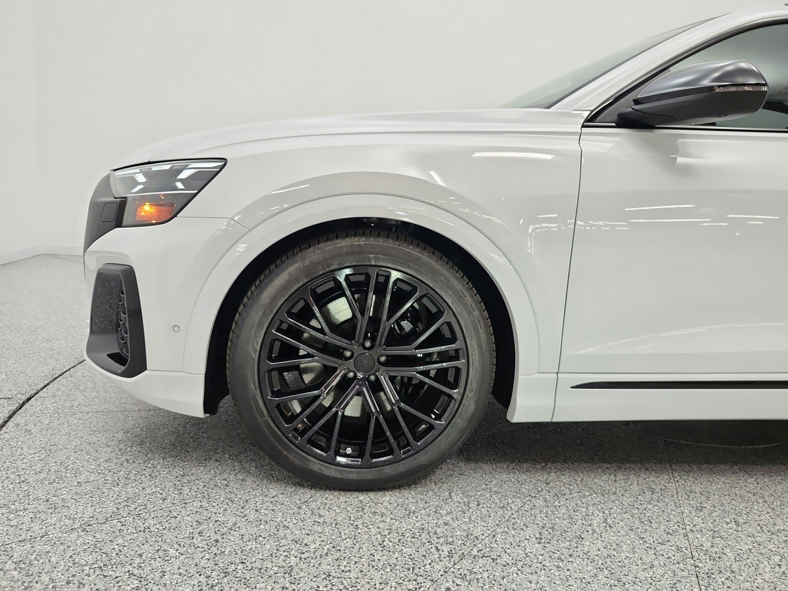 New 2026 Audi SQ8 Prestige AWD/4WD image 15