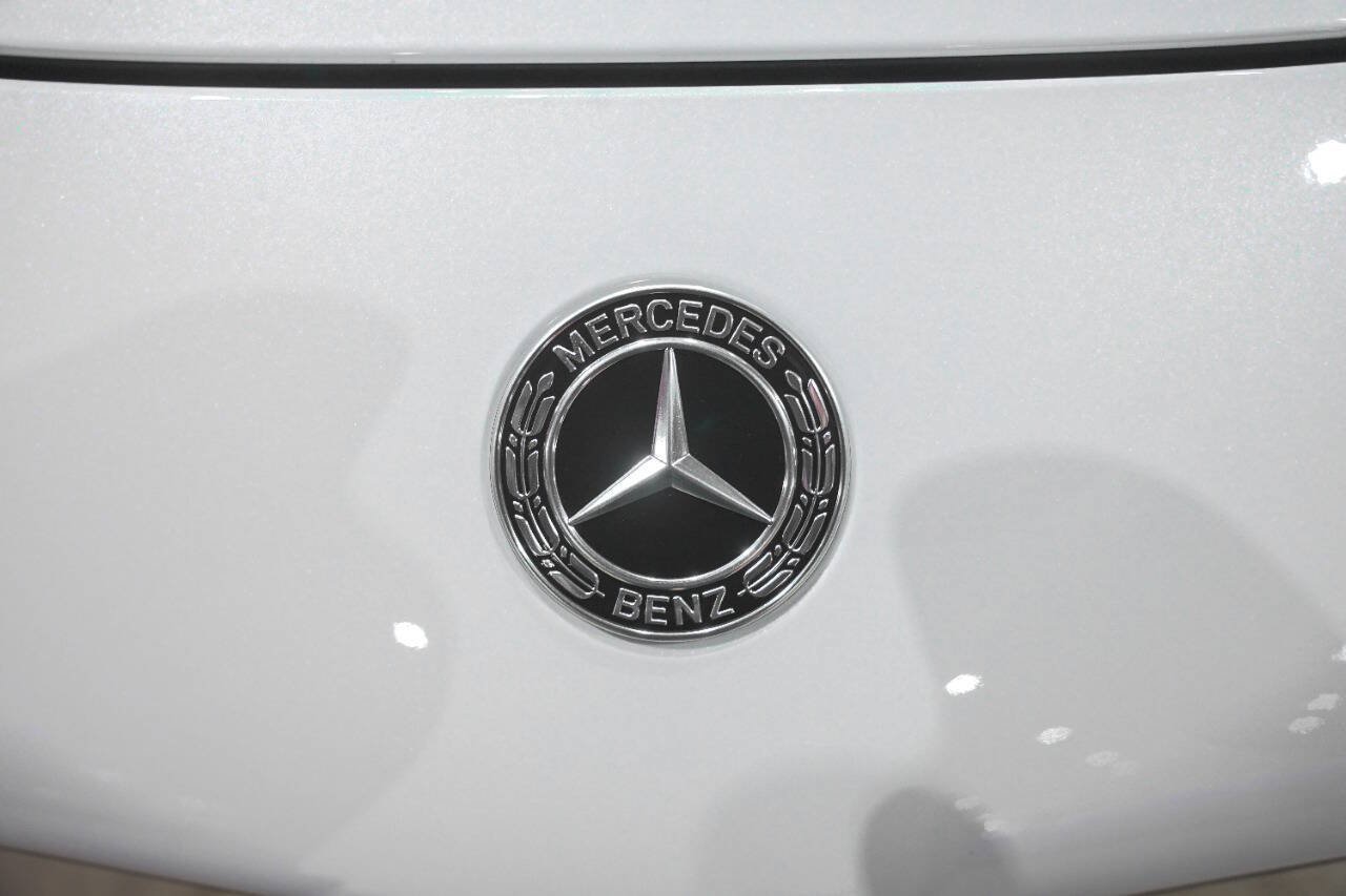 Used 2022 Mercedes-Benz SL 63 AMG 4MATIC image 33