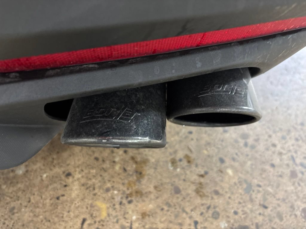 Used 2024 Ford Mustang GT RWD image 31