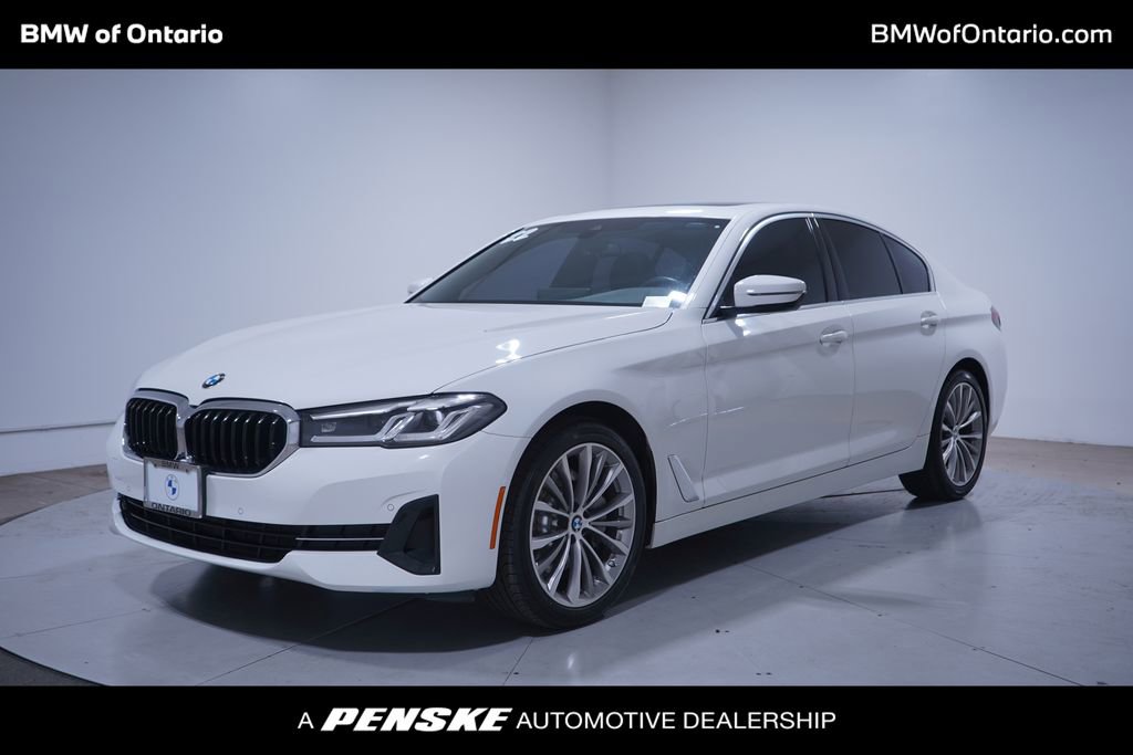 Used 2022 BMW 530i w/ Convenience Package image 1