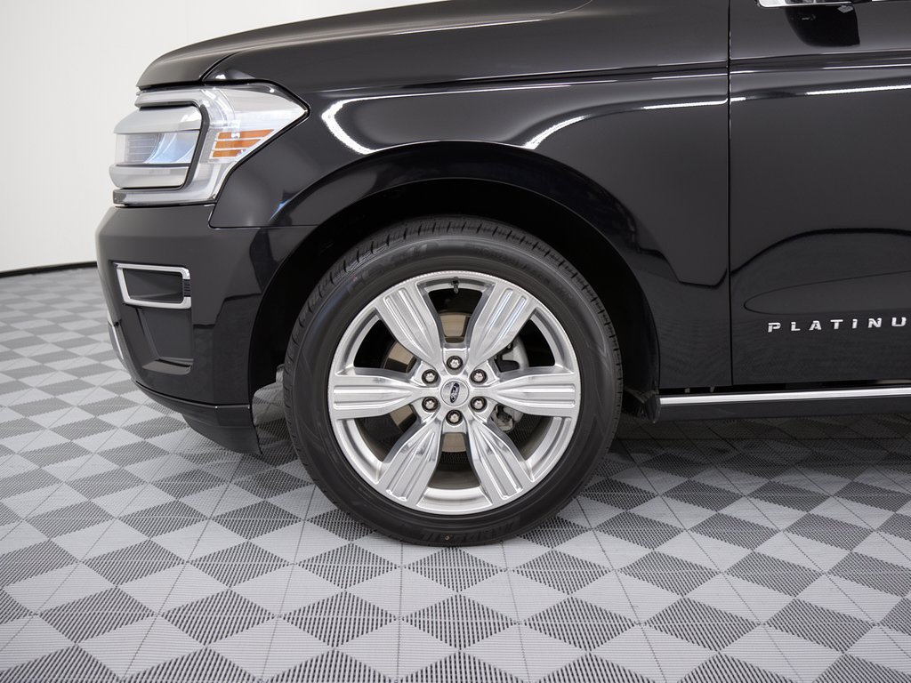 Used 2023 Ford Expedition Platinum AWD/4WD image 15