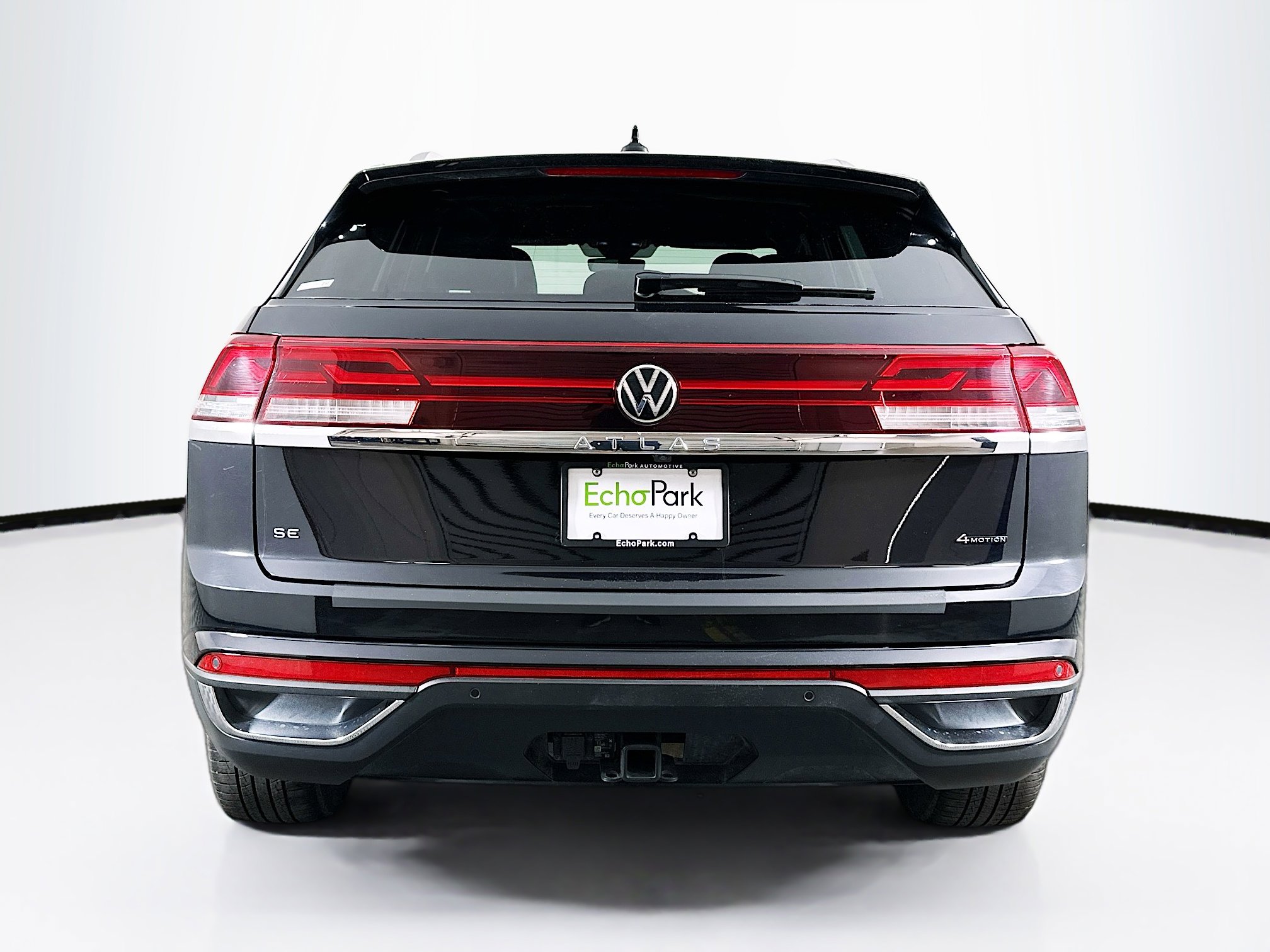 Used 2025 Volkswagen Atlas Cross Sport SE image 7