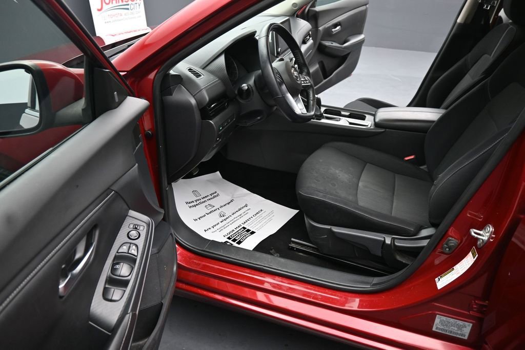 Used 2021 Nissan Sentra SV FWD image 17