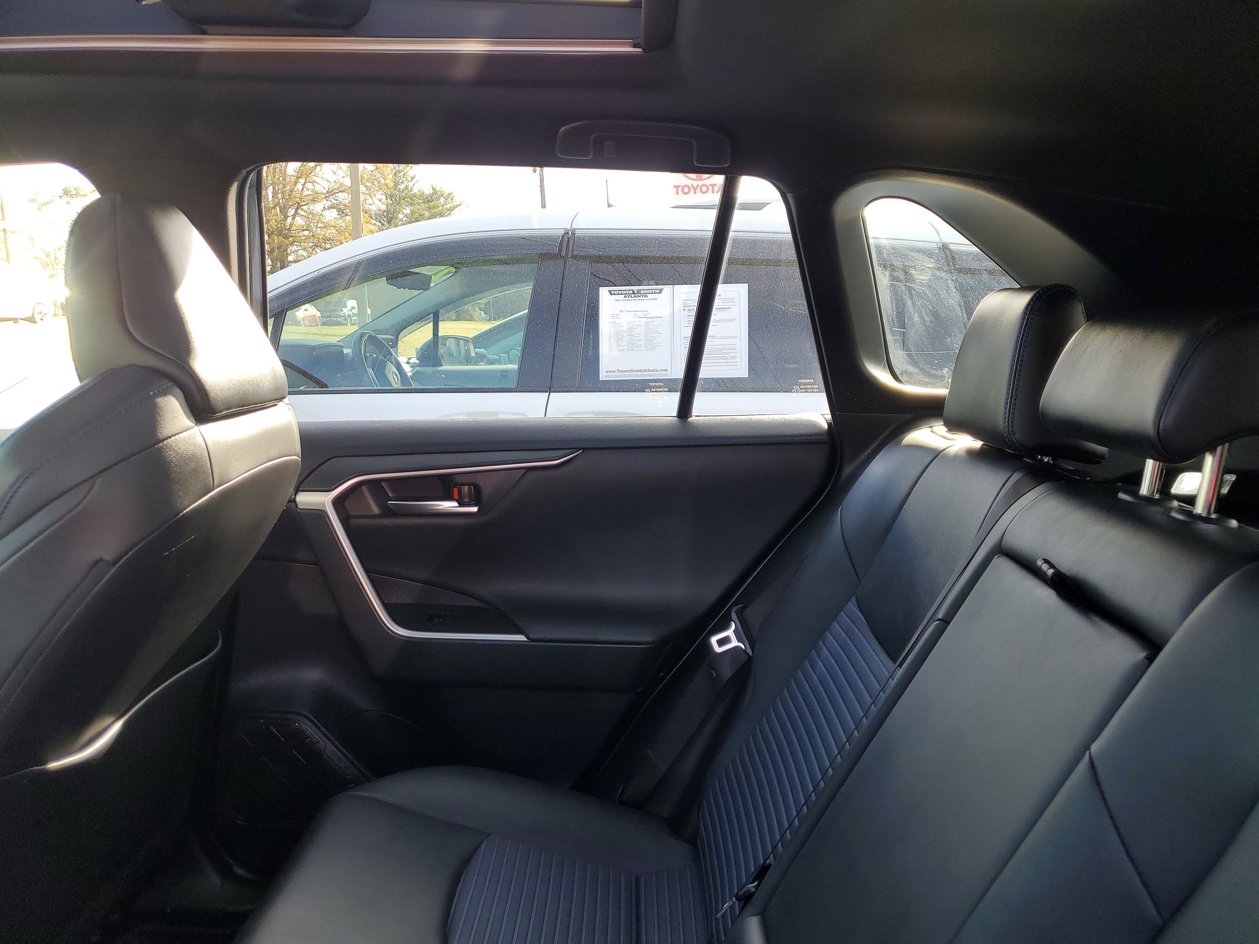 Used 2021 Toyota RAV4 XSE image 9