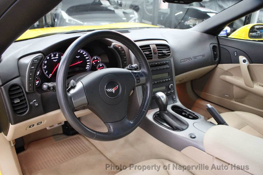 Used 2007 Chevrolet Corvette Coupe w/ Preferred Equipment Group RWD image 23