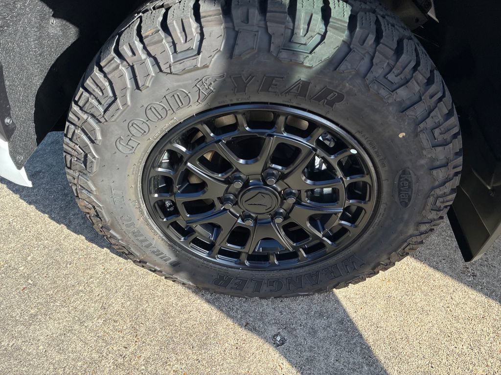 New 2026 Toyota Tundra SR5 image 31