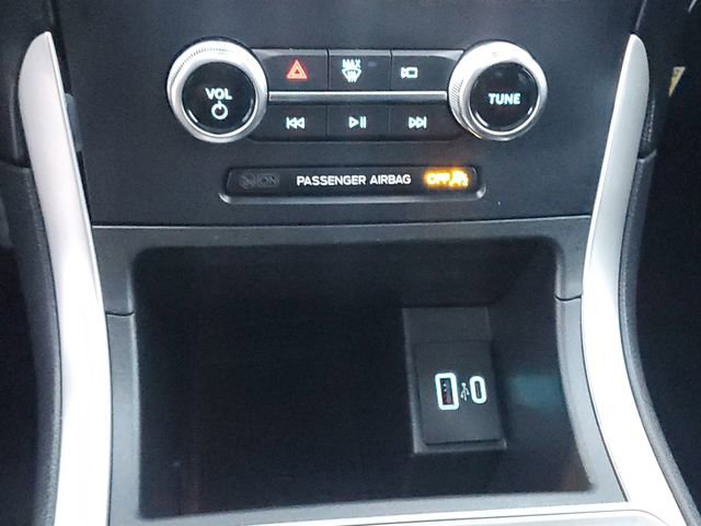 Certified 2024 Ford Edge SEL w/ Convenience Package image 20