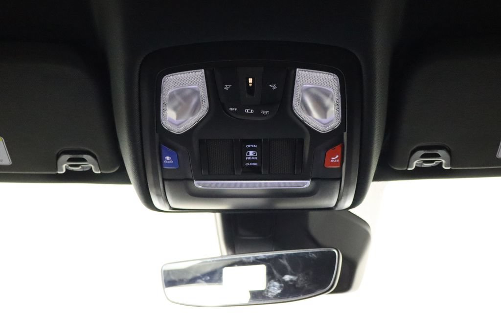 New 2027 RAM 1500 4x4 Crew Cab image 24