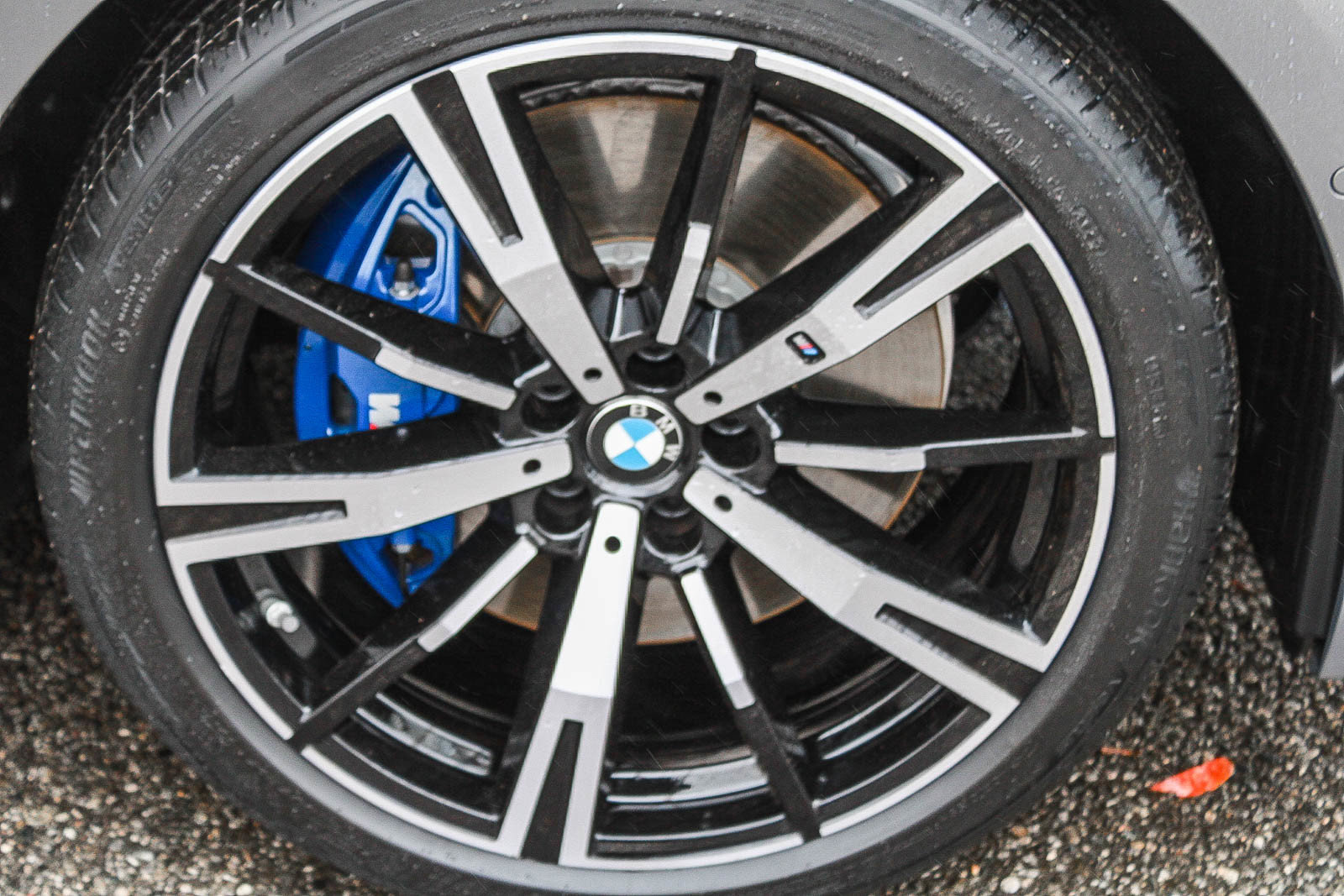 Certified 2026 BMW 550e xDrive AWD/4WD image 10