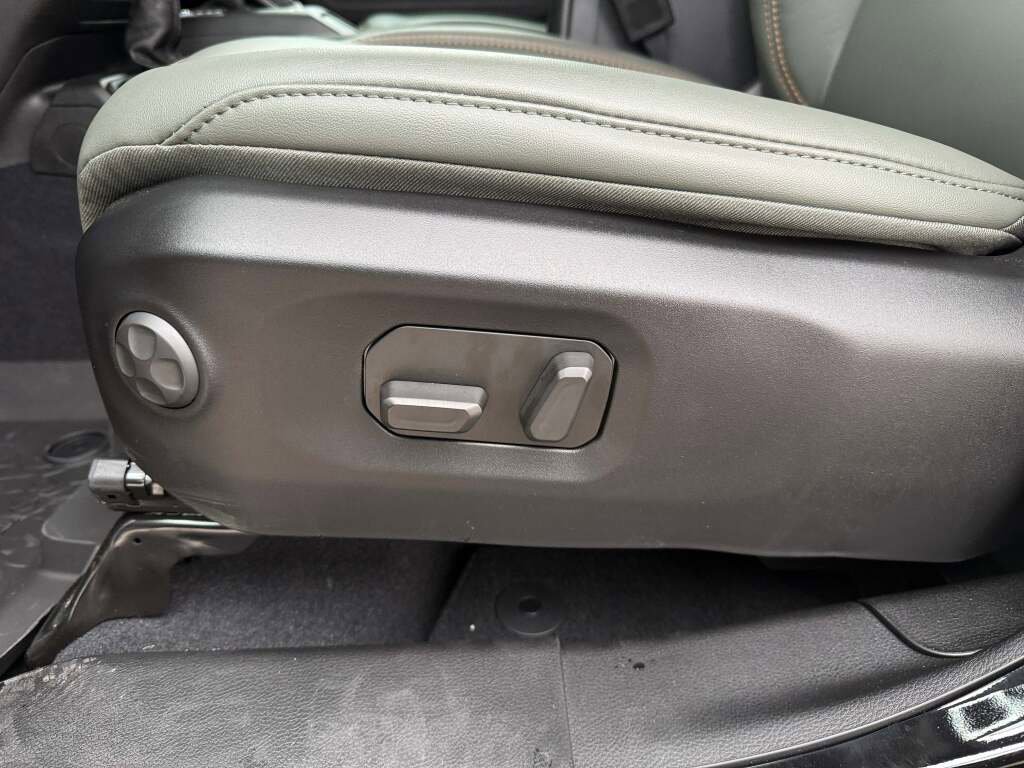 New 2026 Jeep Gladiator Mojave image 25