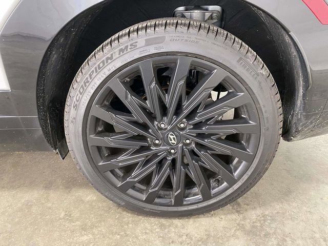 Used 2024 Hyundai Santa Fe Calligraphy image 8