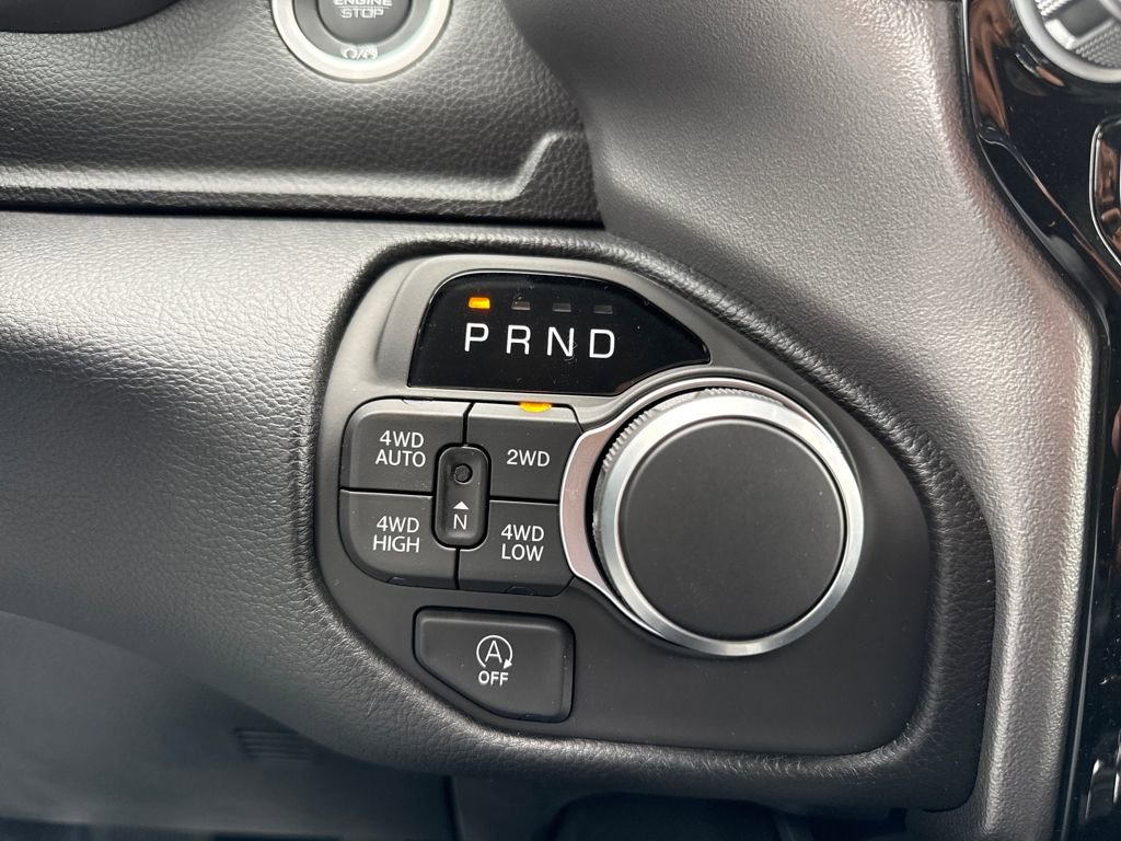 New 2026 RAM 1500 4x4 Crew Cab image 35