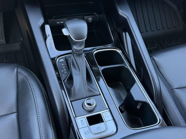 Used 2024 Kia Telluride LX image 17